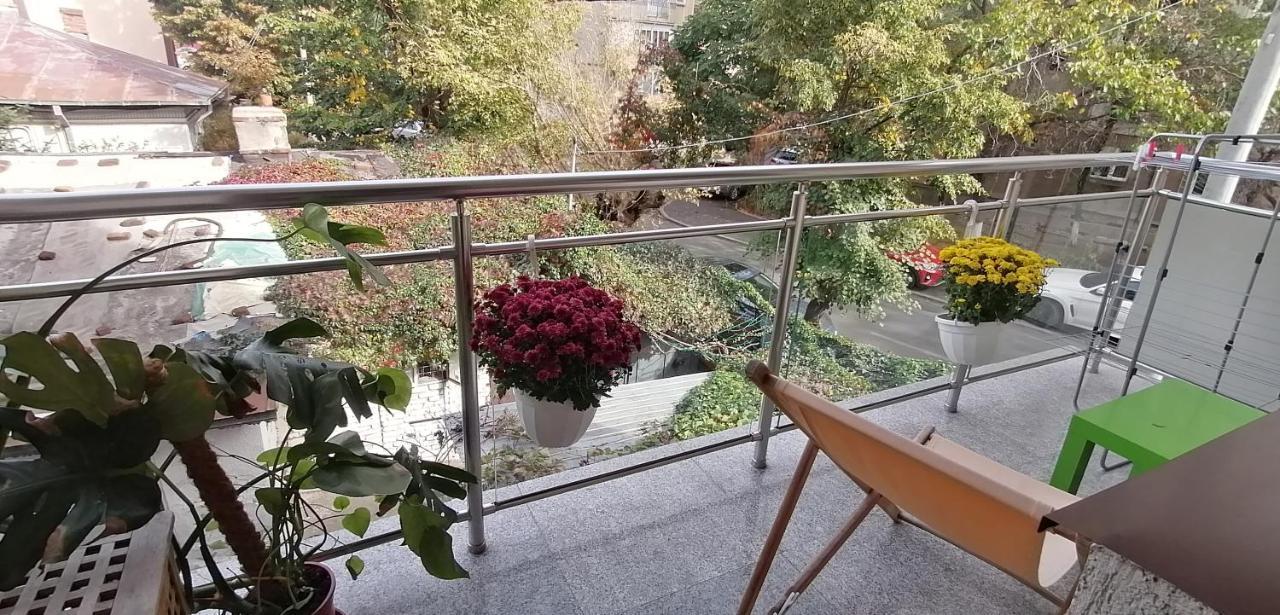 Cozy Grant Bucharest